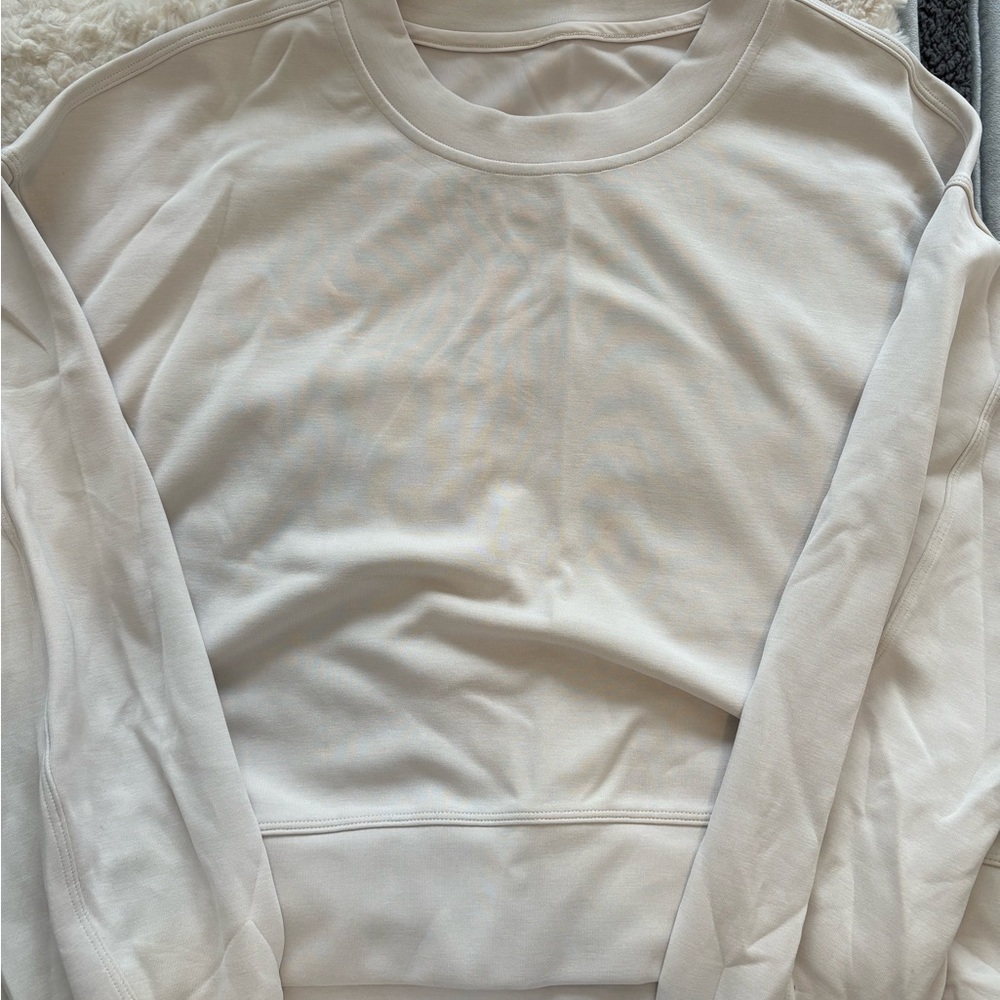 Lululemon softstreme crewneck